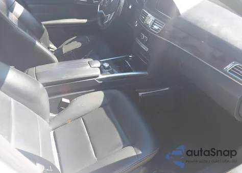 2014 Mercedes-Benz E 350 4Matic z USA, uszkodzony, nr VIN WDDHF8JB7EA886485